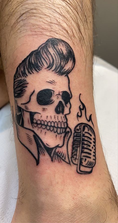 Elvis Skull Tattoo, Elvis Presley Tattoo Design, Elvis Tattoo For Women, Elvis Inspired Tattoos, Elvis Presley Tattoos, Elvis Presley Tattoo, Elvis Tattoo, American Traditional Tattoo, Austin Butler