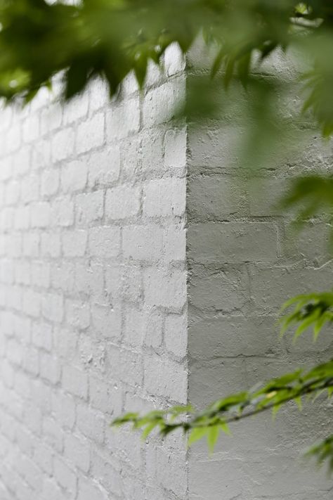 Rob Kennon, Brighton Houses, Brick Detail, Brick Masonry, Australian Architecture, White Brick, Painted Brick, Victoria Australia, Brickwork