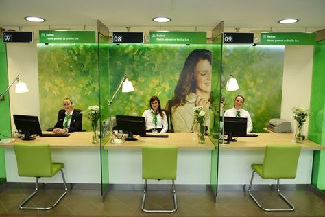 sberbank_branch_tellers Banks Design, Bank Interior Design, Bank Interior, Small Office Design Interior, Office Design Interior, Banks Office, Cash Counter, Service Counter, Small Office Design