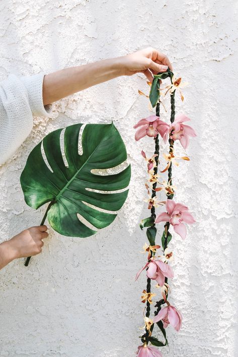 Hawaiian Floral Headpiece, Lei Po'o Flower Crowns, Lei Photoshoot, Lei Wallpaper, Lei Tattoo, Mermay 2024, Hawaiian Flower Arrangements, Tropical Flower Crown, Ti Leaf Lei