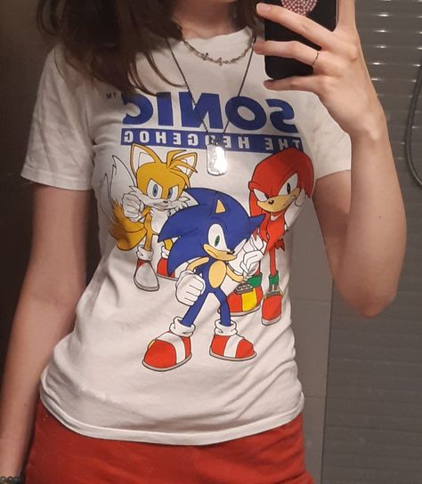 Sonic Inspired Outfits, Sonic Clothes, Sonic The Hedgehog Shirt, Sonic Shirt, Sonic Merch, Sonic Aesthetic, Bae Style, Silly Clothes, Amy The Hedgehog