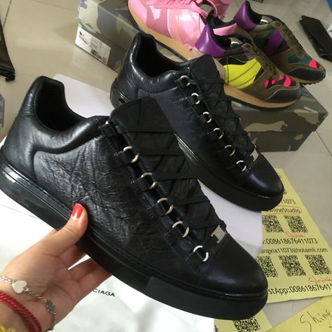 Balenciaga Arena Low cut Top Sneakers   Size EU39-EU45 FOR MEN,runs 1-1.5 size bigger   If you are interested in any other items pls contact me   Wangxia11073@hotmail.com  Or WstApp: 008618676411073  #christmas #christmas #Christmas🎉🎊🎈🎄 #christmasgifts #christmasgifttomyself    #mensfashion #mensneaker #menswear #shoes #sneakers #sneaker #highfashion #womensfashion #womenssneaker #womensshoes  #balenciaga #Arena Balenciaga Arena, Low Cut Top, Cut Top, Balenciaga Shoes, Low Sneakers, Christmas Christmas, Sports Shoes, Cute Shoes, Low Cut