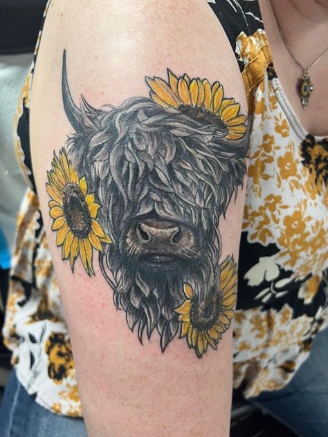 Cattle Tattoo, Highland Cow Tattoo, Cow Tattoo, Highland Cattle, Sunflower Tattoo, Tattoo Sleeve, Highland Cow, Sleeve Tattoos, Tattoo Ideas