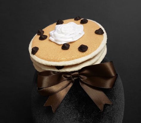 Sweet Chocolate Chip Pancakes and Whipped Cream Fascinator or - Etsy Felt Pancakes, Chocolate Outfit, Dessert Outfit, Felt Chocolate, Cream Fascinator, Chocolate Clothes, Silly Clothes, Chocolate Chip Pancakes, Crazy Hats