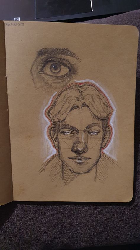 Drawing In Brown Paper, Brown Paper Sketchbook, Brown Sketchbook Drawings, Brown Paper Drawing Ideas, Brown Paper Drawing Sketches, Draw On Brown Paper, Sketches On Brown Paper, Brown Paper Art Drawing, Drawing Brown Paper