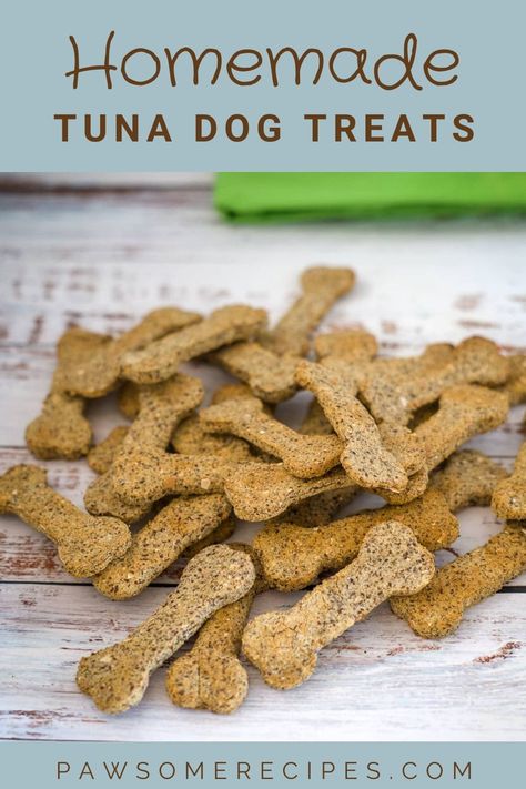 Just 4 ingredients to make these tuna dog treats. As well as a healthy treat, them make great training snacks too! Tuna Dog Treats Homemade, Savory Dog Treats, Tuna Dog Treats, Tuna Dog, Recipes Tuna, Dog Treats Recipe, Pet Recipes, Pet Treats Recipes, Easy Dog Treat Recipes