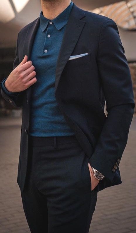 Navy Blue Blazer Outfit Mens Casual, Navy Blue Blazer Outfit Mens, Black Suit Blue Shirt, Navy Blue Blazer Outfit, Navy Blazer Outfits, Blue Blazer Men, Capsule Wardrobe Men, Blue Blazer Outfit, Dark Blue Blazer