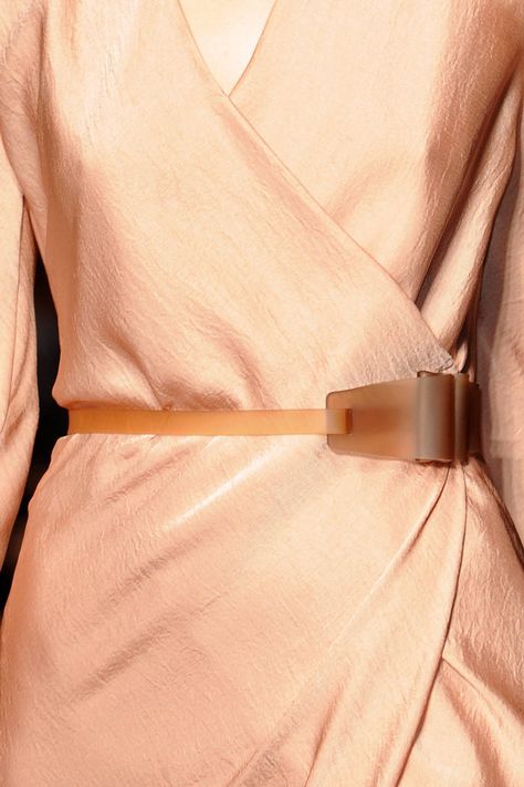 Donna Karan   - ELLE.com Runway Accessories, Donna Karan Dress, Rubber Belt, 2013 Runway, 2013 Fashion, New York Spring, Peachy Keen, Best Accessories, Simply Chic