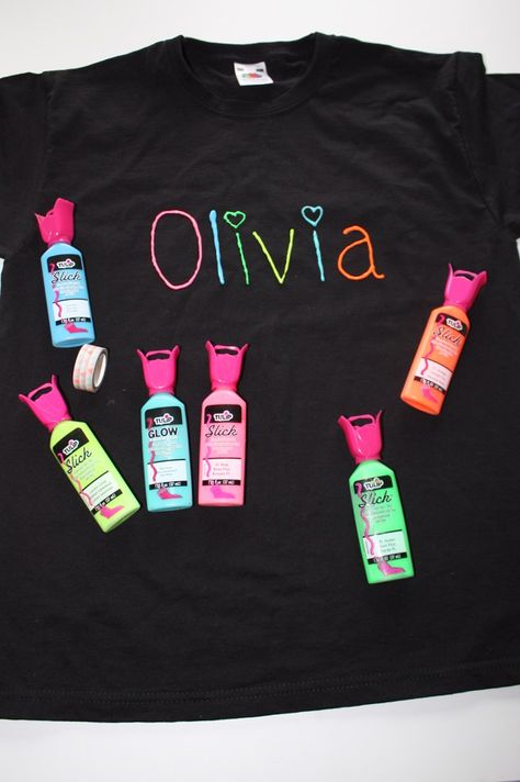 DECORATE T-SHIRTS With PUFFY PAINT with this fantastic party favour idea.  This easy five minute craft costs only a few pounds per shirt, and will make a unique personalised going home gift for your next party or gathering.  Why not  pin now or head to the blog to see more on this and other ideas for parties  and decorating. #partyideas #partyfavours #easycraftideas #puffypaint #t-shirtideas #t-shirtdesigns #handmade #partygifts #kidscrafts #kidsparty #teenparty Decorate Tshirts Ideas, Puff Paint Shirts, Puffy Paint Shirts, Decorating Shirts, Glow Dance, Paint Shirt, Cake Decorating Party, Ideas For Parties, Diy Glow