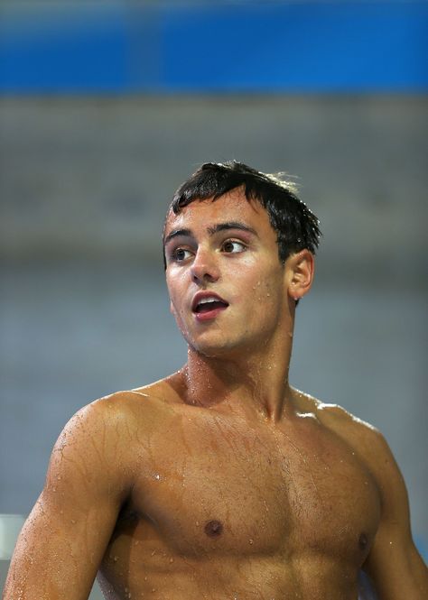 Thomas Daley, Tom Daley Diving, Chris Mears, Tom Daley, Novak Djokovic, Christian Grey, Guys And Girls, Plymouth, Male Models