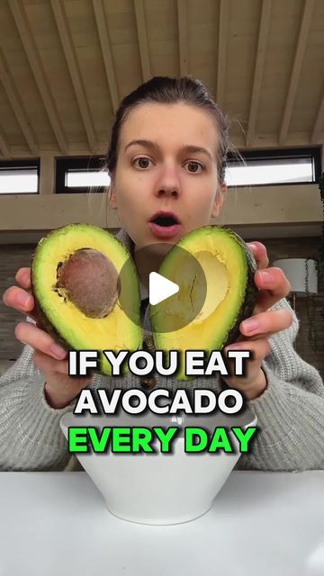 Zib - Ayus Wellness - Health Optimisation | Mindset | Longevity on Instagram: "What happens to your body if you eat avocado every day?
#health #didyouknow #nowyouknow #body  #foryou" Eating Avocado, Love Meditation, Fruit Diet, Dr Sebi, Sea Moss, What Happened To You, Natural Medicine, Healing Journey, Peace Love