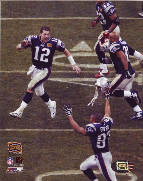 Tom Brady Superbowl, Sports Moodboard, Nfl Aesthetic, Adam Vinatieri, England Sports, New England Patriots Football, Patriots Logo, Nfl Patriots, Nfl Football Players