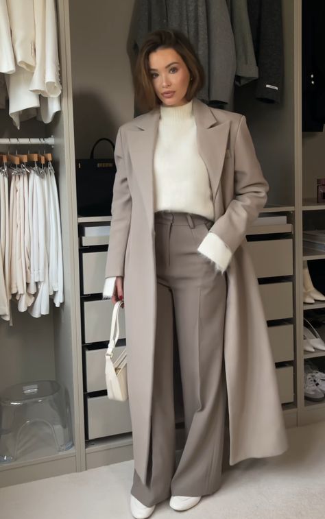 Outfits For The Office, Mantel Outfit, Mode Mantel, Winter Fashion Outfits Casual, Casual Day Outfits, Classy Work Outfits, Trendy Fall Outfits, Stylish Work Outfits, Casual Work Outfits