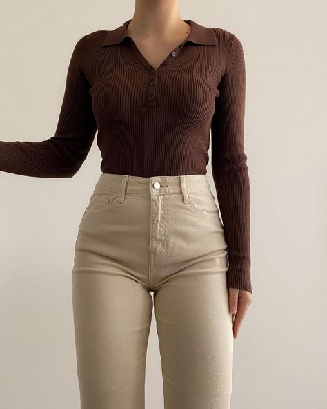 Casual College Outfits, Brown Tshirt, Casual Day Outfits, Classy Work Outfits, Easy Trendy Outfits, Causual Outfits, Outfits Fall, Fashion Hacks Clothes, Girls Fashion Clothes