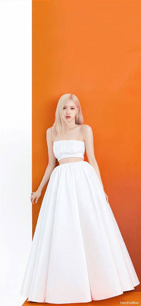 Rosé White Dress Blackpink, Jennie Visual Face, Rosè Airport, Rosé Blackpink Dress, Rosé Pictures Blackpink, Rosé White Dress, Rosé Vogue, Blackpink Dress, Jeon Jimin