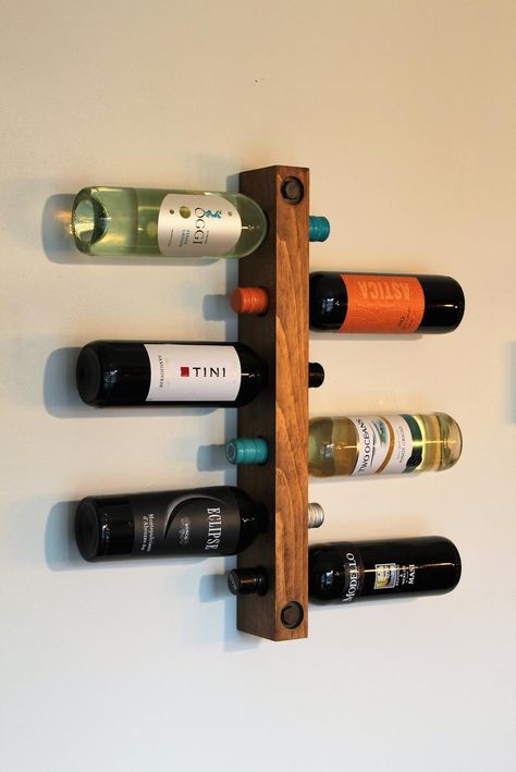 Wine Rack Wood, Wood Wine Holder, Condos Apartments, Wood Wine Rack, Design Dining Room, Wall Mounted Wine Rack, Wood Wine Racks, Wine Rack Wall, Dining Room Wall Decor