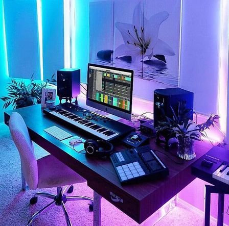 10 Modern Home Studio Setups That Nail The Vibe Modern Music Studio, Music Studio Design, Ruangan Studio, Music Studio Decor, Music Room Design, Home Recording Studio Setup, Recording Studio Setup, Home Studio Ideas, Home Music Rooms