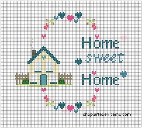 Autumn Cross Stitch Patterns, Cross Stitch House, Pola Sulam, Mini Cross Stitch, Cross Stitch Cards, Bead Loom Patterns, Loom Patterns, Loom Beading, Home Sweet Home