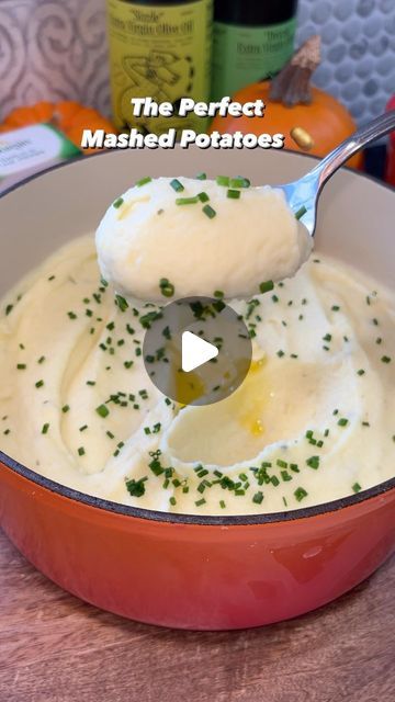 Eat For Cheap | Claire on Instagram: "The smoothest, fluffiest, creamiest mashed potatoes 🤩 These are hands down the BEST mashed potatoes to make for the holidays! Follow my instructions and I promise you’ll get perfect results every time. What are your secret tips for the best mashed potatoes? Recipe in the comments 🥔 Let me know if you make these this week!" Best Potato Puree, Bake Mashed Potatoes Recipe, Riced Mashed Potatoes Recipe, Low Sodium Mashed Potatoes Recipe, Mush Potatoes Recipes, Mashed Potatoes Recipe Videos, Easy Mash Potato Recipes, Mash Potato Recipes Easy, How To Make Mashed Potatoes