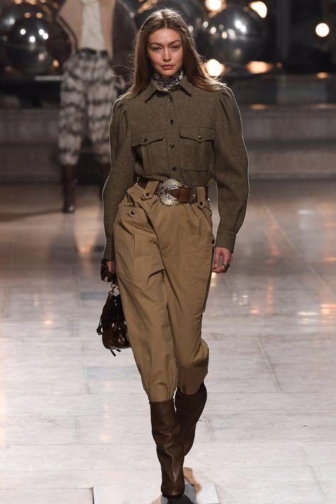 Folk Outfit, Safari Outfit Women, Safari Outfit, Safari Outfits, Army Clothes, Gigi Hadid Outfits, Looks Country, Army Fashion, Androgynous Fashion