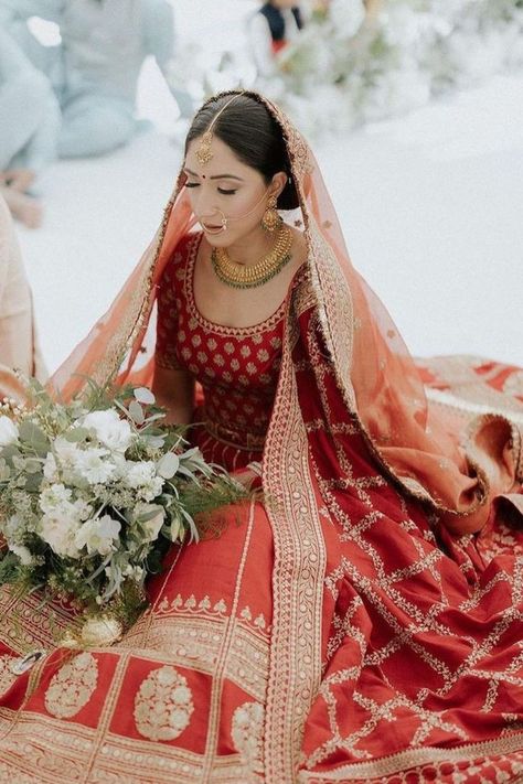 So, let’s look at the best & different dupatta draping styles for lehenga that are very trending. Check out our blog and pick up your favourite dupatta draping style. #weddingbazaar#indianwedding #dupattadrapingstyle #diferentdupattadrapingstyle #dupattadrapingstylelehengacholi #dupattadrapingstylelehenga #dupattadrapingstylebridal #dupattadrapingstylebanarasilehenga #dupattadrapingstylelehnga #dupattadrapingstylelehengacholinet #dupattadrapingstylelehengacholiweddingoutfit #dupattadrapingstyles Different Dupatta Draping Styles For Lehenga, Dupatta Draping Style, Double Dupatta, Dupatta Draping Styles, Dupatta Draping, Draping Styles, Bride Attire, Bridal Dupatta, Indian Fashion Trends