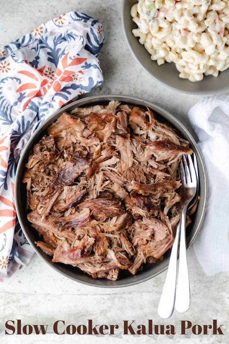 Slow cooker kalua pork is an easy 3-ingredient crock pot recipe that turns pork butt into a delicious dinner with less than 5 minutes of prep! Slow Cooker Dinner Recipes, Kalua Pork, Cheap Easy Meals, Slow Cooker Dinner, Easy Pork, Hawaiian Food, Dinner Recipes Crockpot, Delicious Dinner, Oven Roast