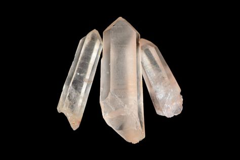 Lemurian Quartz Crystal Meaning, Crystal Points Meaning, Lemurian Quartz Meaning, Quartz Meaning, Universal Consciousness, Lemurian Crystal, Lemurian Quartz, Crystal Healer, Gemstone Meanings