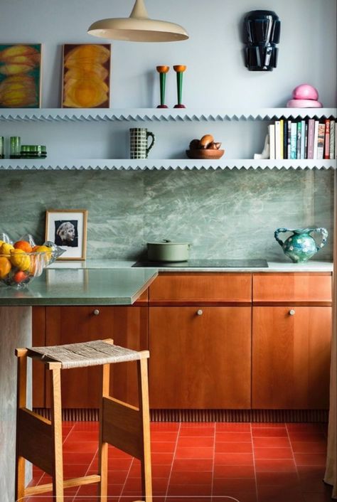 Red Tile Kitchen Floor, Unexpected Red Theory Interior Design, Unexpected Red Theory, Red Tile Kitchen, Red Kitchen Tiles, Red Theory, Kitchen Vibes, Eclectic Interior Design, Interior Design Per La Casa