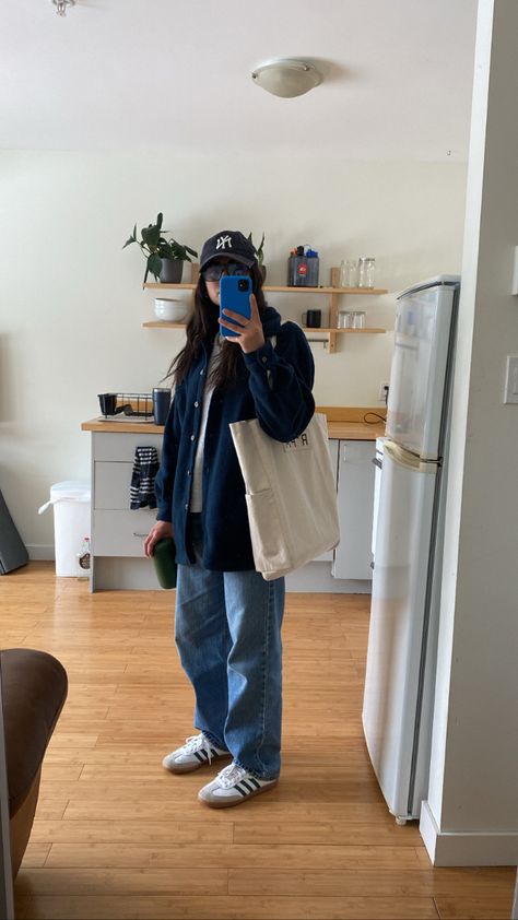 Park Outfit Ideas Winter, Different Outfit Styles List, Studying Outfits, Masc Outfits Aesthetic, Streetwear Professional, Lesbian Winter Outfits, Amusement Park Outfit Ideas, Feminine Tomboy Style, Stem Fashion