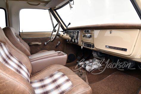 K5 Blazer Interior, Chevy K5 Blazer, Vintage Chevy, Two Tone Paint, Chevy Blazer, K5 Blazer, Ls Engine, Barrett Jackson Auction, Truck Interior