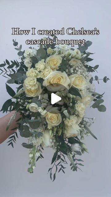 All Rose Bridal Bouquet, Welcome Back Flowers Bouquet, Chicken Wire Bouquet, How To Assemble A Wedding Bouquet, Bouquet Wedding Cascade, Wedding Bouquet Tutorial, Making A Wedding Bouquet, Diy Cascade Bouquet, How To Make Cascading Wedding Bouquets