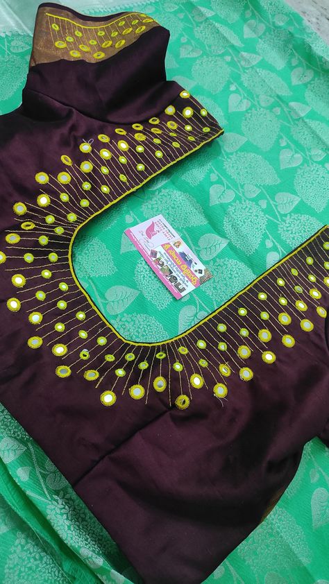 Prince Cut Blouse, Work Blouse Designs Latest, Hairstyle Indian, Patch Blouse, Work Blouse Designs, Blue Blouse Designs, Mirror Work Blouse Design, Embroidery Blouses, Cutwork Blouse