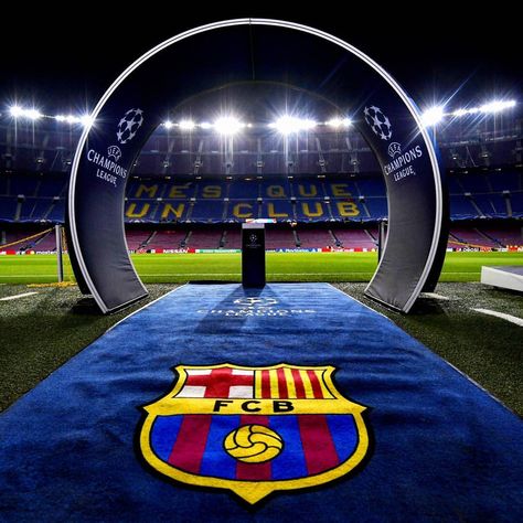 320.1k Likes, 4,833 Comments - #UCL (@championsleague) on Instagram: “The Camp Nou  Your favourite stadium in Europe is _____ #UCL #championsleague #FCBarcelona…” Barca Champions League, Barcelona Champions League, Lio Messi, Fc Barcelona Wallpapers, Fifa Football, Soccer Event, Manchester United Soccer, Soccer Inspiration, Cristiano Ronaldo Lionel Messi