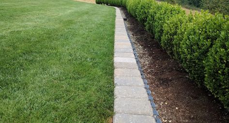 Mowing Strip, Paver Edging, Aerate Lawn, Natural Stone Pavers, Landscape Edging, Lawn Edging, Lawn And Landscape, Garden Edging, Lawn And Garden