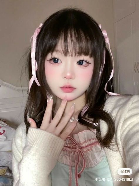 Cute Doll Makeup, Doll Eye Makeup, Kawaii Makeup, The Cardigans, Japanese Makeup, Doll Makeup, Cute Makeup Looks, Asian Eye Makeup, Asian Makeup