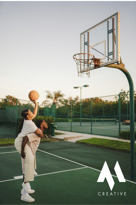 Basketball Theme Family Photoshoot, Basketball Family Photoshoot, Family Basketball Photo Shoot, Sporty Couple Photoshoot, Couples Basketball Pictures, Sporty Engagement Photos, Basketball Couple Aesthetic, Basketball Photoshoot Couple, Outside Basketball Court Photoshoot