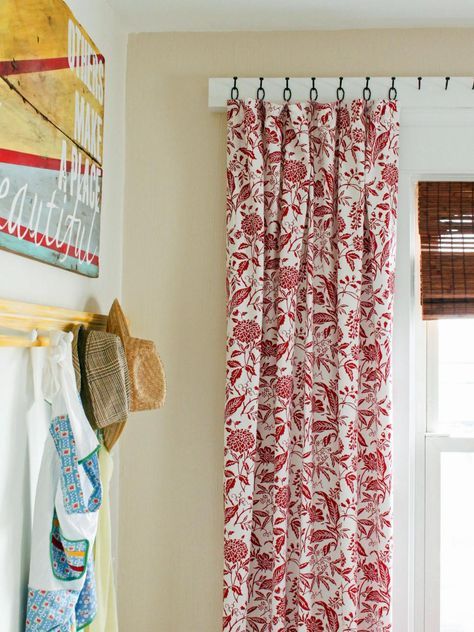 Laundry Room Curtains, Curtains Without Drilling, Window Treatments Ideas, Hang Curtains, Diy Window Treatments, Curtain Hanging, No Sew Curtains, Room Curtains, Diy Window