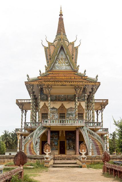 Cambodia Southeast Asian Architecture, Cambodia Architecture, Battambang Cambodia, Khmer Temple, Travel Honeymoon, Battambang, Angkor Wat Temple, Cambodia Travel, Asian Architecture