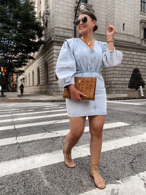 Denim Shorts Outfit Summer, Julia Marie, White Summer Outfits, Casual Chic Outfits, Moda Denim, Atlanta Fashion, Summer Shorts Outfits, Summer Outfit Ideas, Wardrobe Inspiration