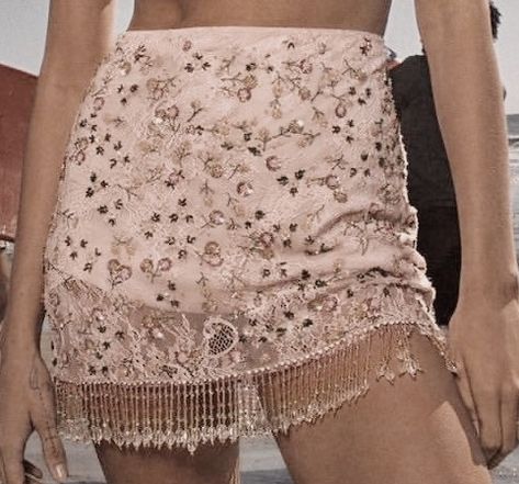 Beaded Mini Skirt, Bedazzled Skirt, Pelvis Bone, New Wardrobe Aesthetic, Mini Skirt Ideas, Ashley Core, White Cotton Skirt, Wardrobe Aesthetic, Embroidery Skirt