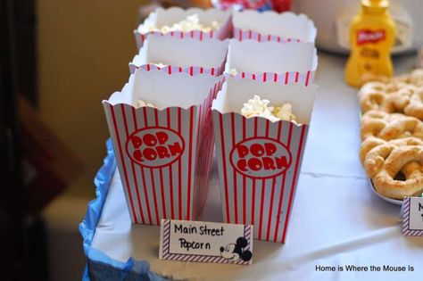 Disney World Party, Super Hero Food, Disney Party Foods, Disney World Birthday, Disney Themed Food, Disney Inspired Food, Disneyland Birthday, Party Food Themes, Mickey Birthday Party