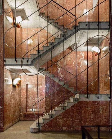 The elegant 1954 staircase of the Salime Hydropower Plant | Architect Joaquin Vaquero Palacios’ attempt at dignifying this otherwise… Hydro Power Plant, Spain Design, Interior Stairs, Railing Design, Stair Railing, Staircase Design, Stairs Design, Making Room, Railing