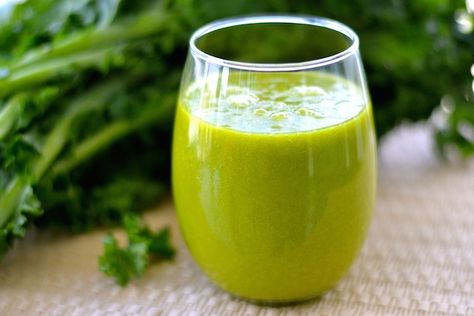 complete protein vegan smoothie Fruit Ideas, Healthy Green Smoothies, Smoothies For Kids, Smoothie Prep, Boiled Egg Diet, Green Smoothies, Berry Smoothie, Breakfast Smoothies, Yummy Smoothies