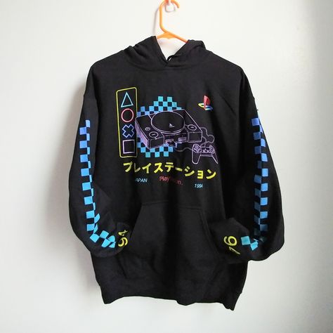 Manager's Special! (Last One!!) Rare 90s Vintage-Look Hoodie With Front & Arm Graphic Prints. A Must-Have For Any Avid Playstation Gamer. Unisex Design. Super Soft & Comfy Cotton Blend. Men's M (Approx. A Women's L) New W/ Sticker Price Tag. 1994 C# 90's Video Games Game Consule Gaming Nintendo Bandai Namco Japan Tokyo Japanese Jp Japanophile Skater Fun Computer Nerd Ps2 Ps3 Ps4 Ps5 C++ Novelty Topic Anime Manga Pewdiepie Code Youtube Influencer Gaming Pop Culture Asia Asian Harajuku Virtual Rea Gamer Clothes, Weirdcore Outfits, Gamer Outfit, Hoodie Illustration, Gamer Style, Gamer Hoodie, Birthday 27, Youtube Influencer, Video Game Outfits