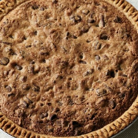 Ina Garten Bourbon Chocolate Pecan Pie Ina Garten Pecan Pie, Pecan Pie Paula Deen, Bourbon Chocolate Pecan Pie, Chocolate Pecan Pie Recipe, Best Vanilla Ice Cream, Bourbon Chocolate, Pecan Pie Crust, Frozen Pie Crust, Ina Garten Recipes