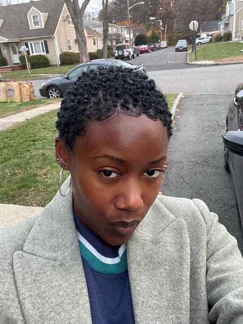 Dyed Twa, Twa Afro, Chop Hairstyles, Big Chop Hairstyles, Big Chop Natural Hair, Short Natural Haircuts, Short Natural Curly Hair, Natural Curly Hair Cuts, Twa Hairstyles