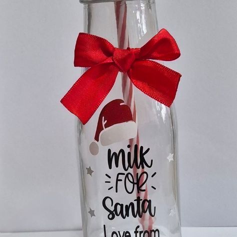 🎅✨ Personalised Santa’s Milk Bottle – Only £6.99! ✨🎅 Make Christmas Eve magical with our personalised milk bottle, complete with lid and reusable striped straw. 🥛🎄 Personalise with your child’s name or a festive message! DM to order today! 🌟 #PersonalizedChristmas #SantaMilkBottle #HolidayMagic #OrderNow Magic Milk, S Name, Milk Bottle, Christmas Eve, Personalized Christmas, Straw, Milk, Festival, Christmas