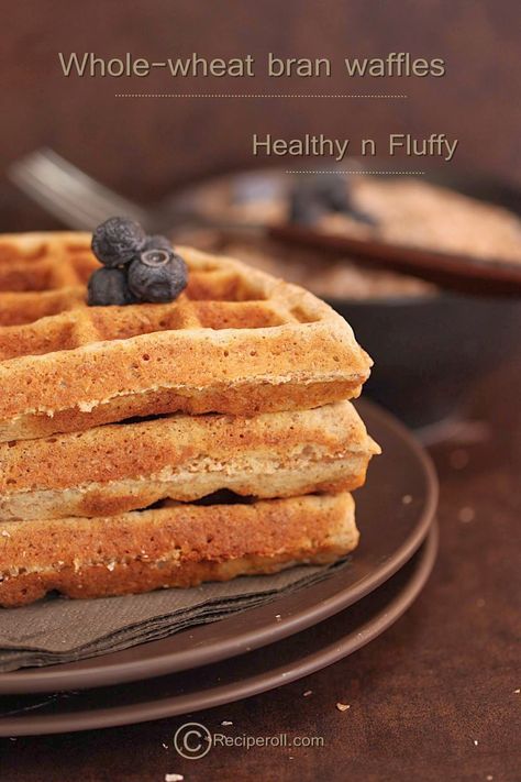 Bran waffles | Whole wheat bran waffles Bran Waffles, Cornmeal Waffles, Whole Wheat Waffles, Heart Healthy Snacks, Wheat Bran, Healthy Waffles, Bran Muffins, Recipes Cake, What's For Breakfast