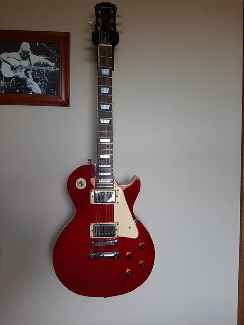 Red Les Paul, Mint Tin Crafts, Epiphone Guitars, Rock Aesthetic, Marceline The Vampire Queen, Guitar Obsession, Epiphone Les Paul, Cool Electric Guitars, How To Play Drums