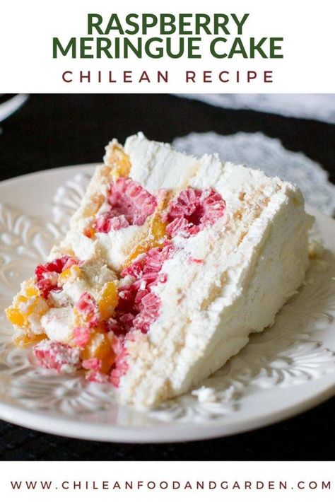 Chilean Recipes Desserts, Merigune Desserts, Meringue Topped Cake, Fancy Meringue Desserts, Raspberry Meringue Cake, Meringue Layer Cake, Meringue Cake Recipe, Easy Meringues, Chilean Food